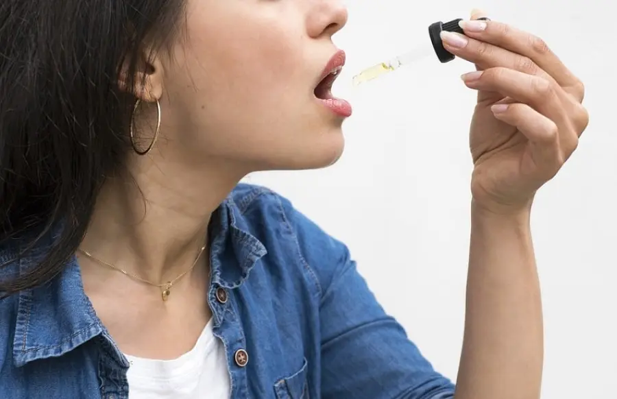 Olio di canapa per dimagrire: mito o realtà? Scopri gli effetti della CBD sul tuo fisico